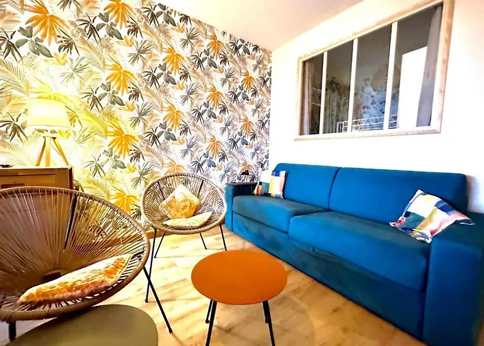Luminous T3 In The Heights Of Apartment Ajaccio (Corsica)